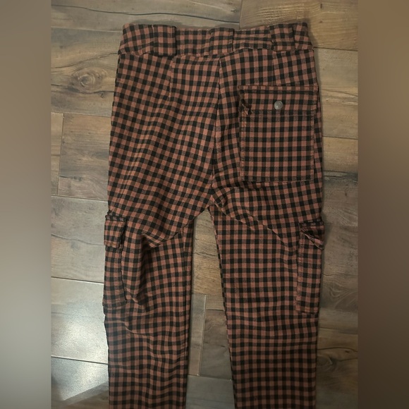 Urban Outfitters “Elaine” Checkered Skinny Cargo Pants | US 2 / UK 6 - Picture 10 of 10